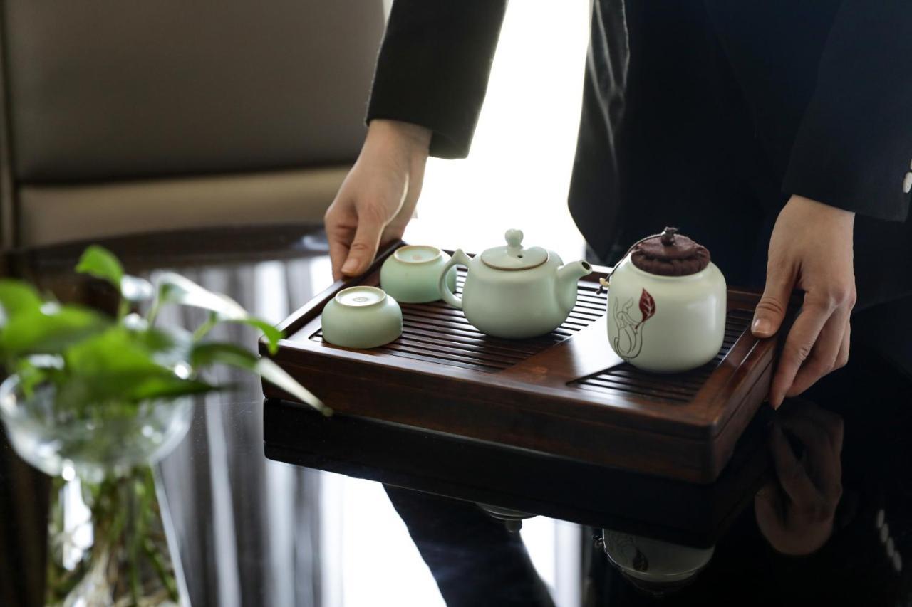 Wanda Vista Zhengzhou Hotell Exteriör bild