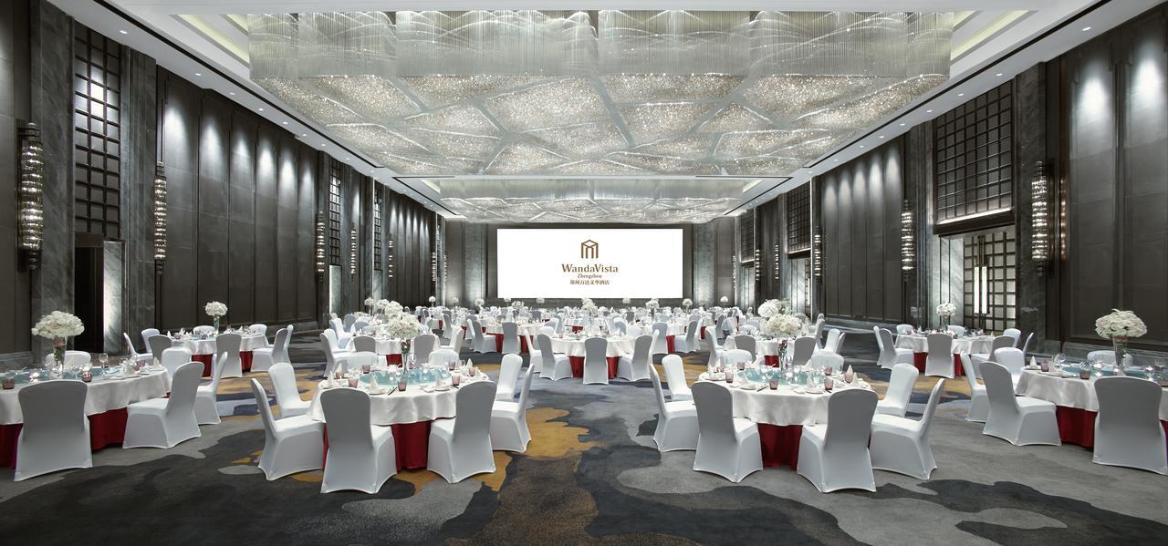 Wanda Vista Zhengzhou Hotell Exteriör bild